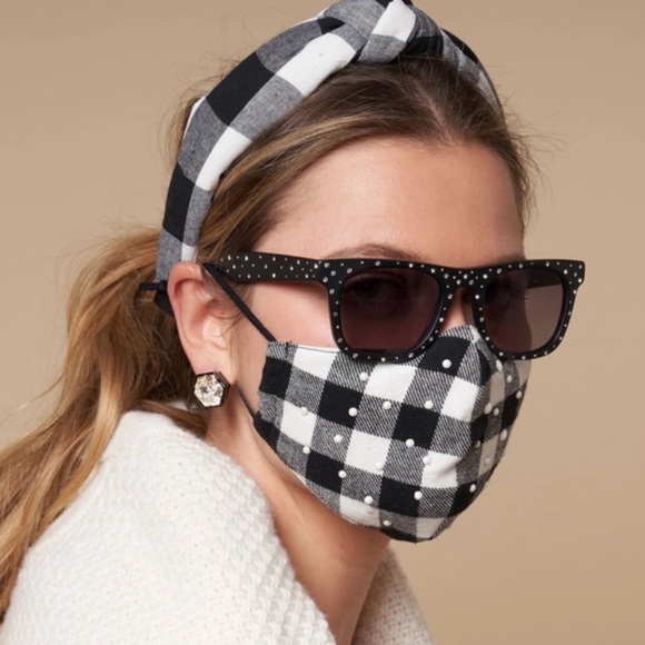 LELE SADOUGHI • Snow Cap Face Mask Covering - Picture 3 of 4